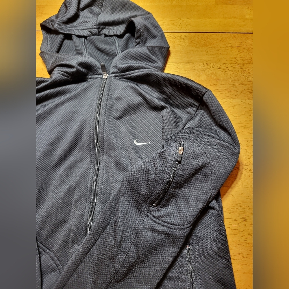 NIKE SPHERE RUNNING JACKET HOODED WOMEN'S SZ 12/14 BLACK EXCELLENT CONDITION